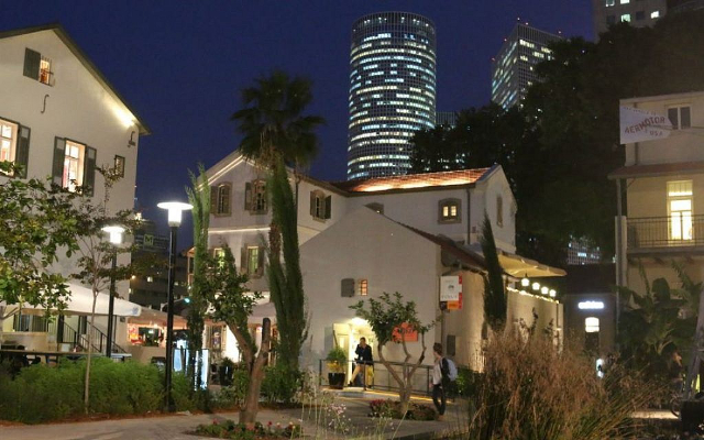 Reloj Sarona Templer Colony - Tel Aviv | Secret World Trip Planner