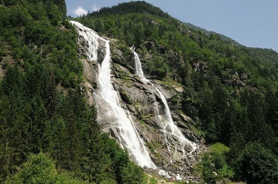 Nardis Falls - Cascate Nardis | Secret World Trip Planner