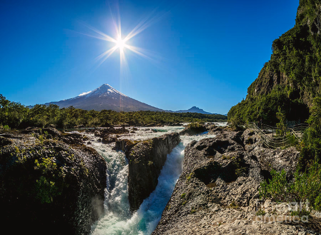 彼得罗韦的瀑布 - 5550000 Puerto Varas | Secret World Trip Planner