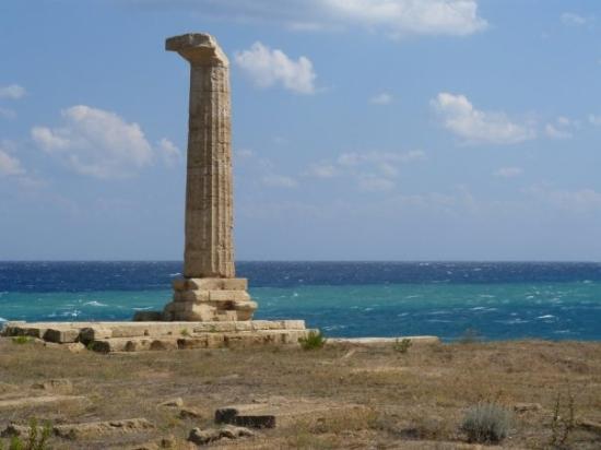 Vuurtoren van Capo Colonna - Faro di Capo Colonna | Secret World Trip Planner