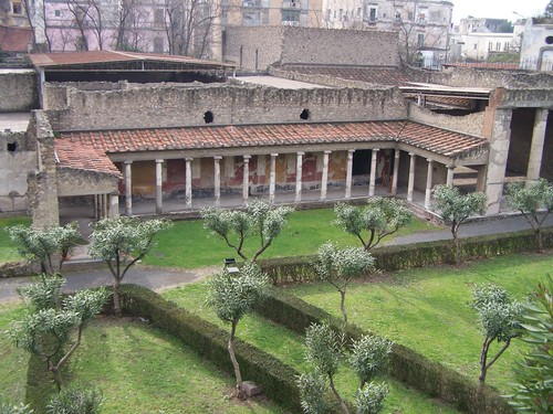 Oplonti en de villa van Poppea - Torre Annunziata | Secret World Trip Planner