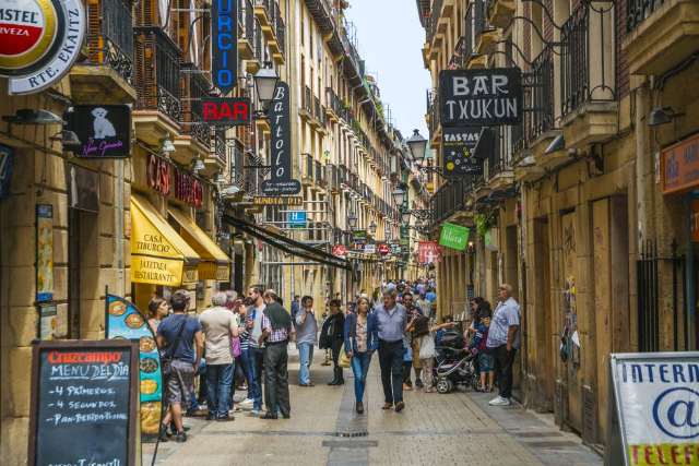 圣塞巴斯蒂安的老城区 - Donostia-San Sebastian | Secret World Trip Planner