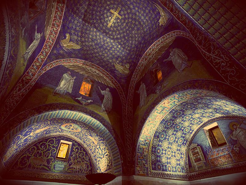 Mausoleo de Gallia Placidia - Ravenna | Secret World Trip Planner
