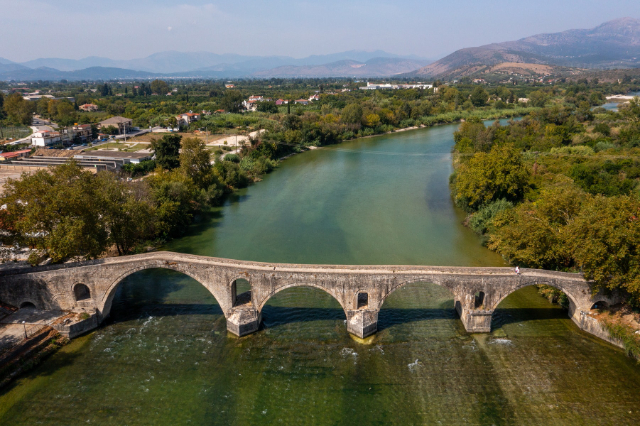 Puente de Arta - Thiakogianni 14 | Secret World Trip Planner