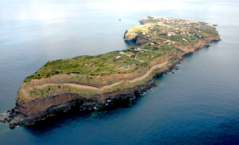 Wyspa Ventotene - Ventotene | Secret World Trip Planner