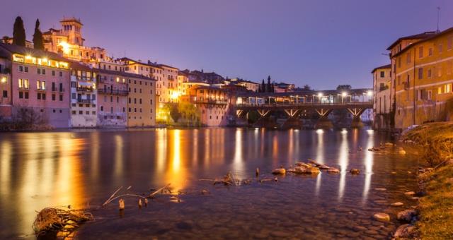 Brug van Bassano - Bassano del Grappa | Secret World Trip Planner