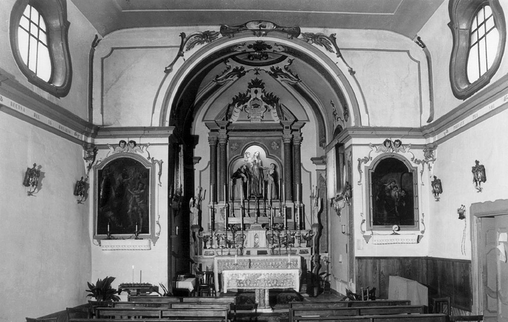 Kerk van de Rozenkrans - Lagonegro | Secret World Trip Planner
