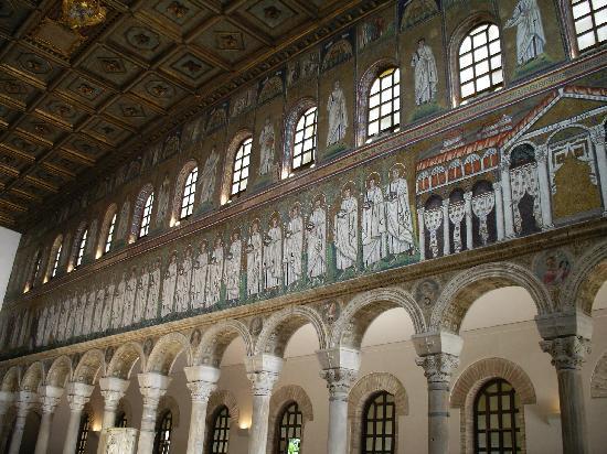 Базилика Сант-Аполлинаре-ин-Классе - Ravenna | Secret World Trip Planner