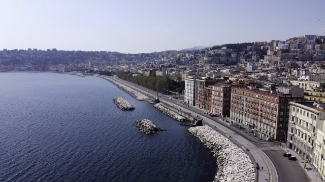 Boardwalk - Napoli | Secret World Trip Planner