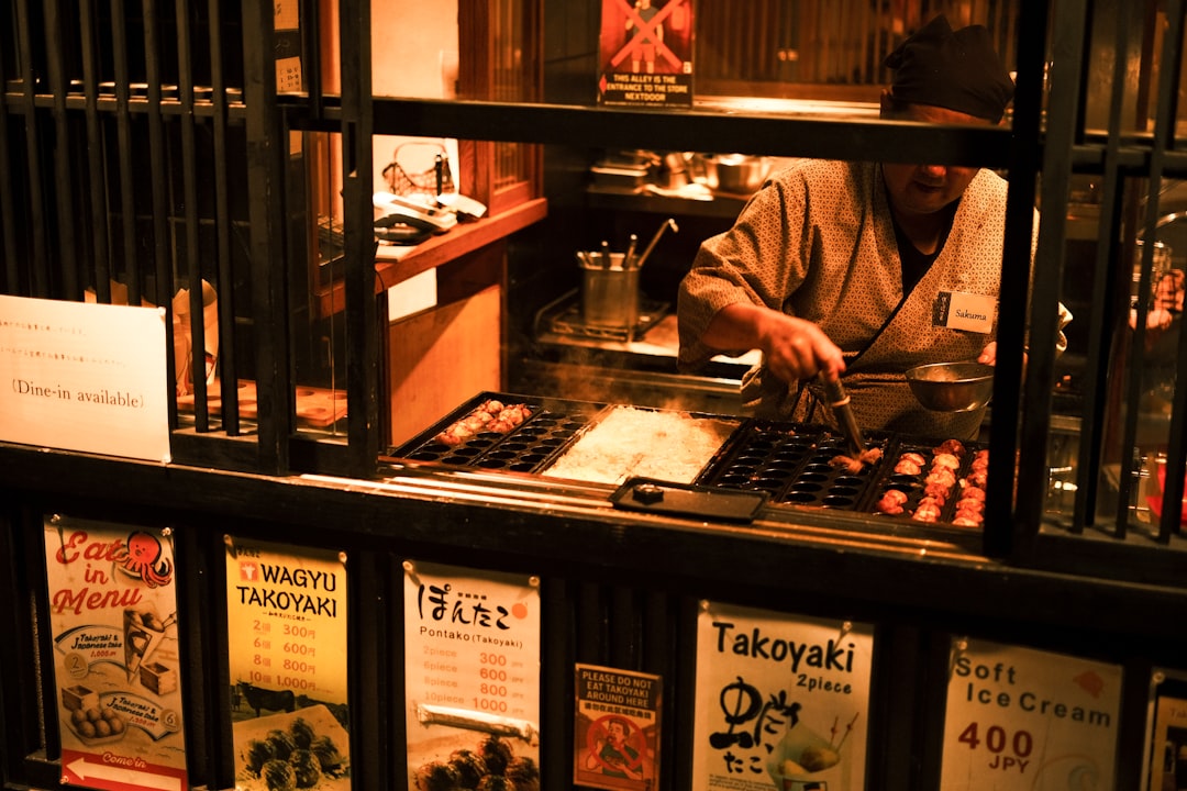 たこ焼き京都FAQ:老舗から屋台まで正直に答えます - Kyoto | Secret World Trip Planner