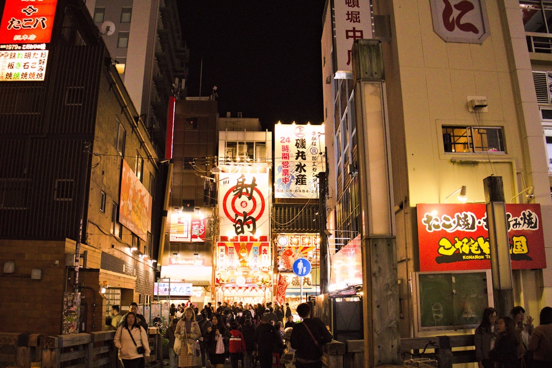 お好み焼きを食べるベストシーズンは?大阪で楽しむ季節ガイド - Osaka | Secret World Trip Planner