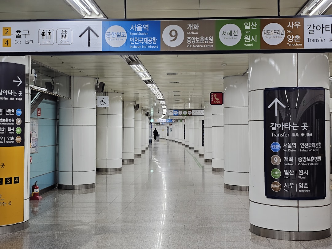 세계에서 가장 깊은 지하철역 Top 5: 서울도 있다고? - Seoul | Secret World Trip Planner