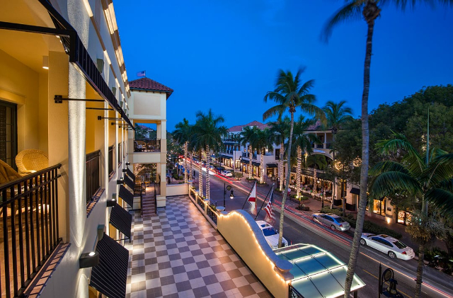 Fifth Avenue Süd - Naples | Secret World Trip Planner