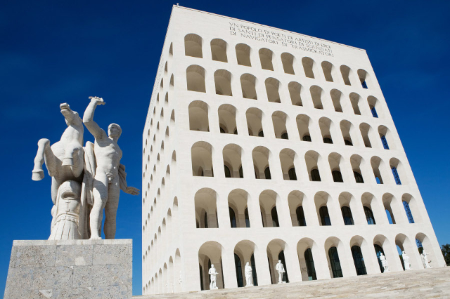 Paleis van de Italiaanse Beschaving - Roma | Secret World Trip Planner