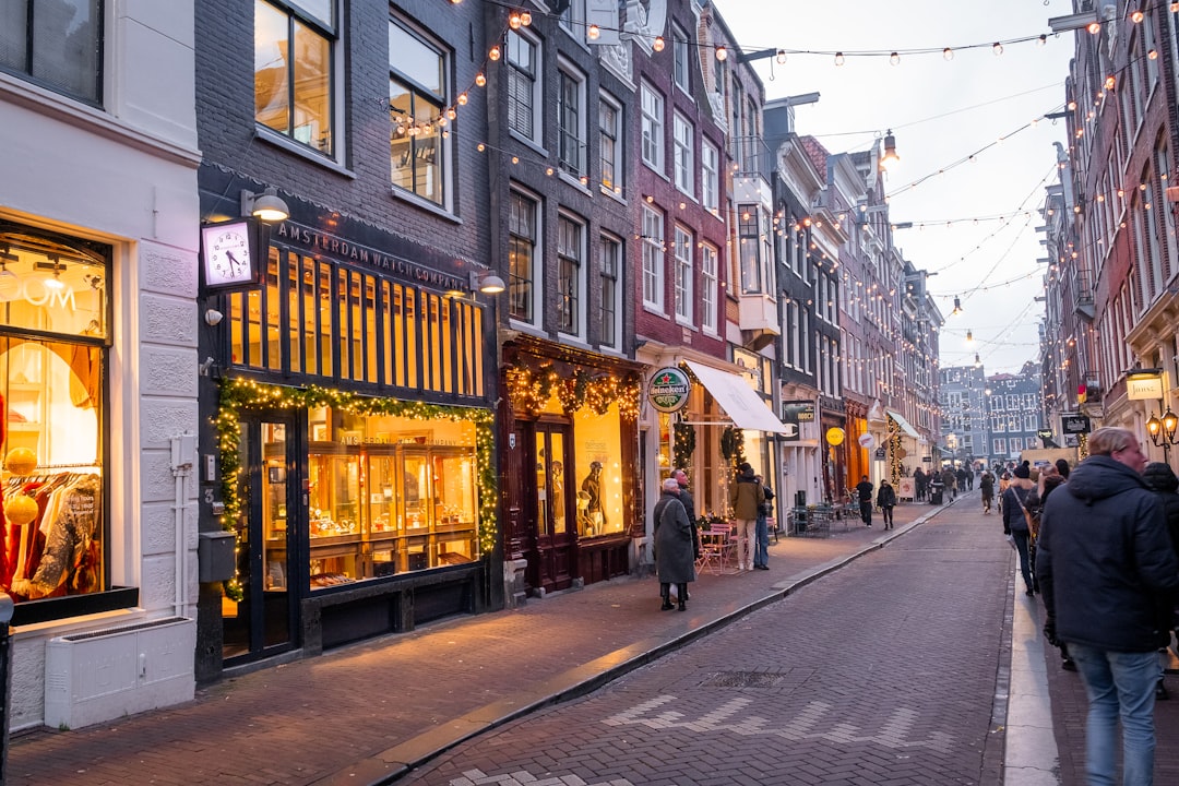The Nine Streets sand the shopping in Amsterdam - Amsterdam | Secret World Trip Planner