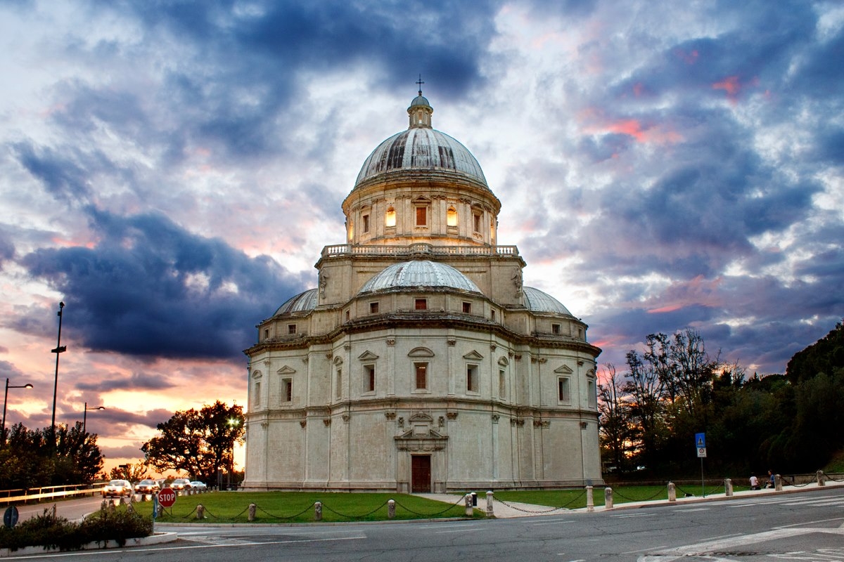 Tempel van Santa Maria della Consolazione - Todi | Secret World Trip Planner