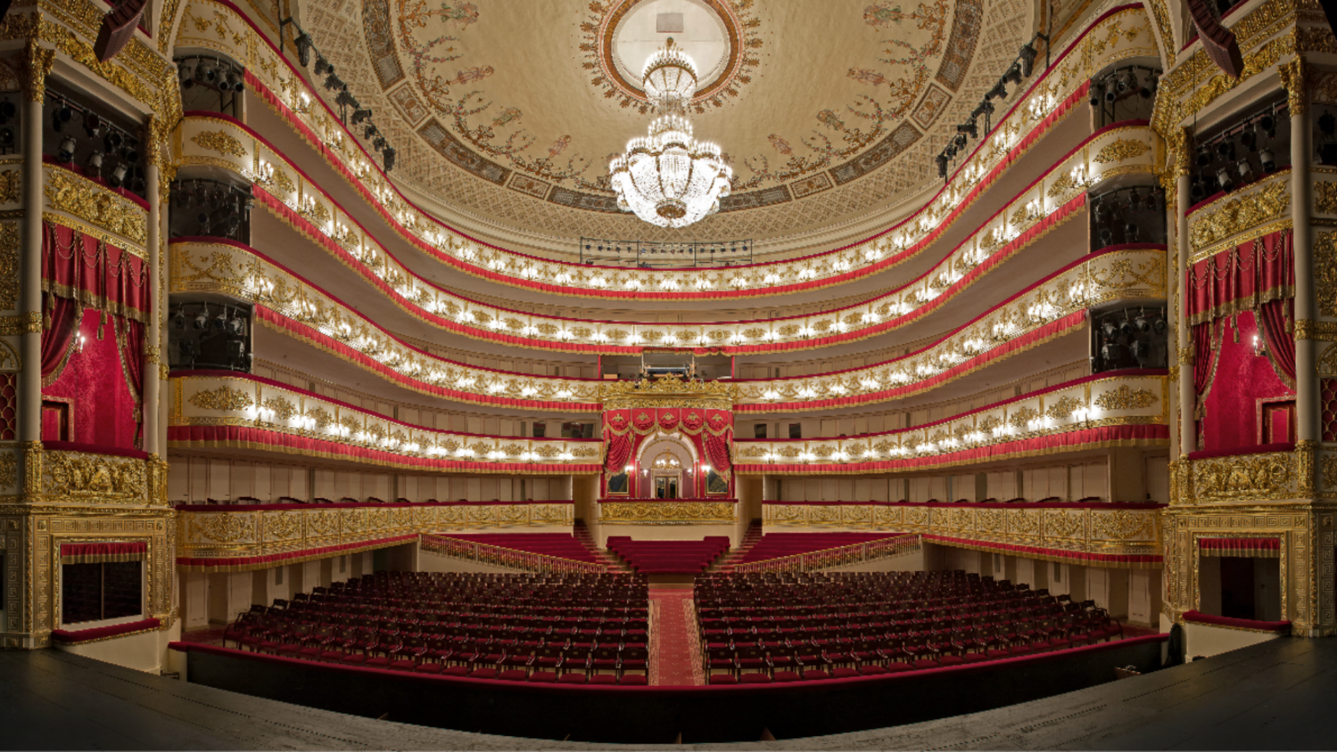 Théâtre Alexandrinsky - Sankt-Peterburg | Secret World Trip Planner