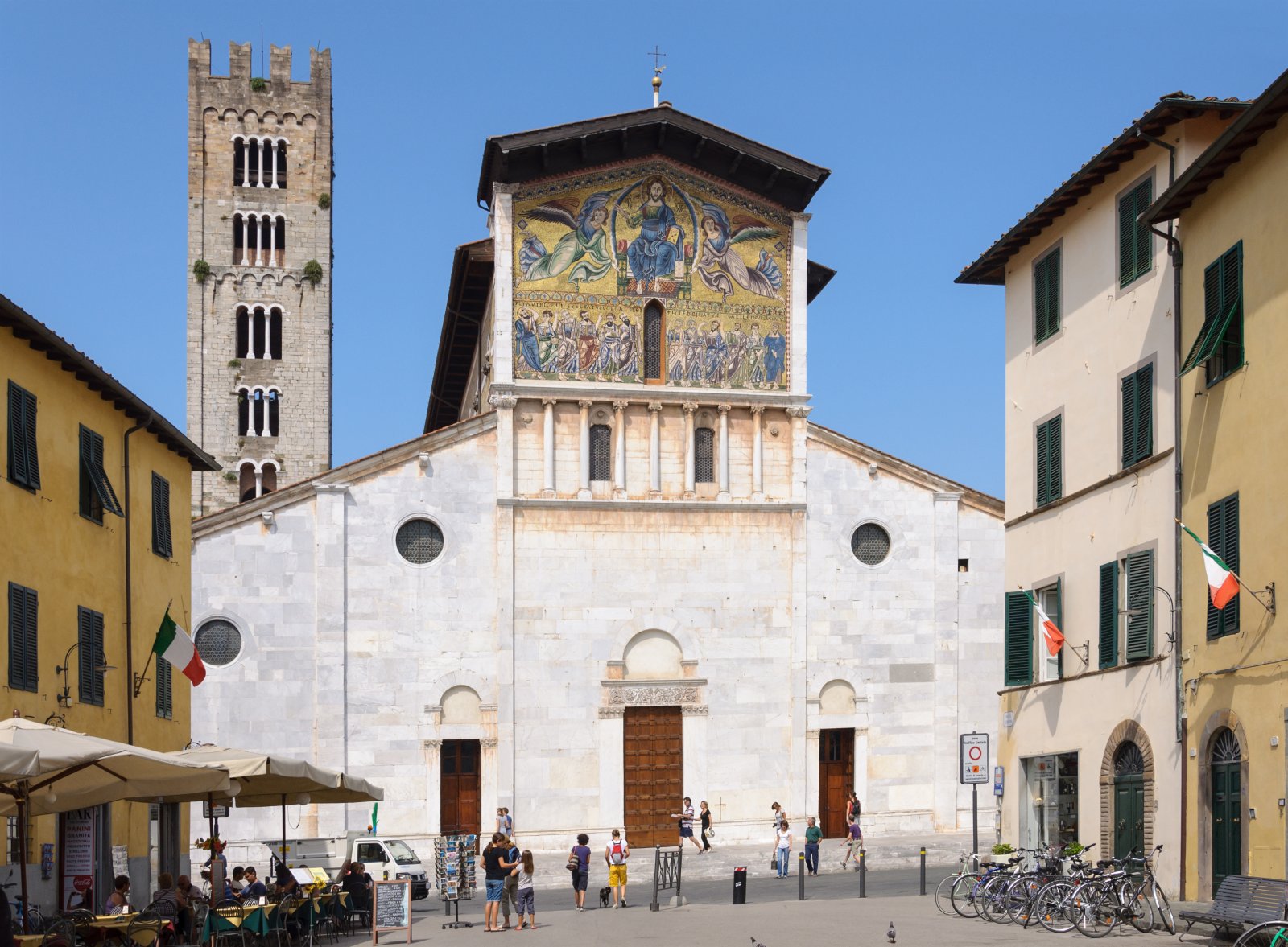 Lucca: Bazylika San Frediano - Lucca | Secret World Trip Planner