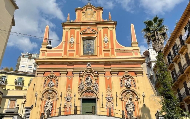Chiesa di Santa Teresa A Chiaia - Napoli | Secret World Trip Planner