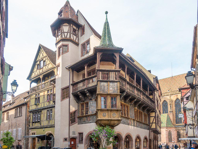 Pfister Huis - Colmar | Secret World Trip Planner
