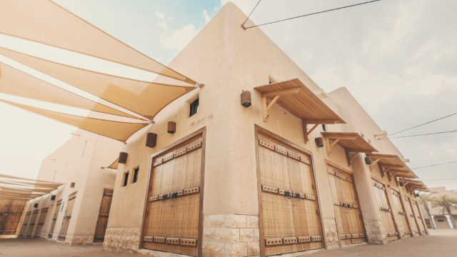 阿多霍区：探寻纳杰迪传统的核心之旅 - Riyadh | Secret World Trip Planner