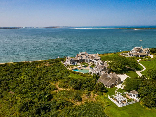 Discovering Nantucket: The Island of Billionaires that Hides a Dark Side - Nantucket | Secret World Trip Planner