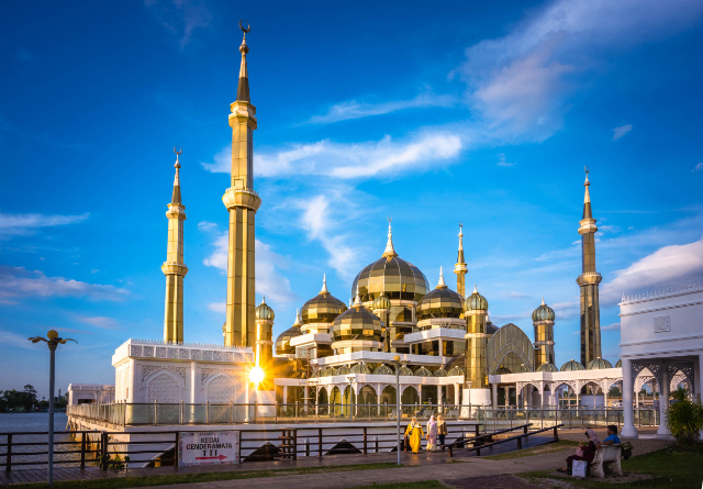 水晶清真寺 - Kuala Terengganu | Secret World Trip Planner