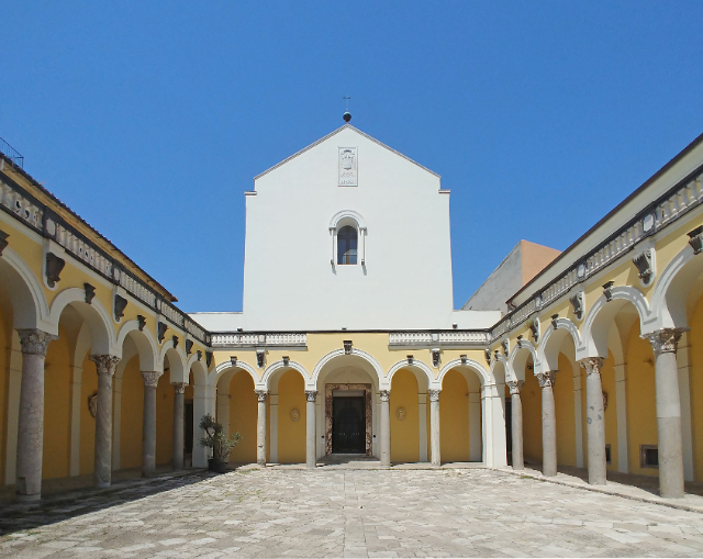 Basilique de Santa Maria Maggiore - Cathédrale - Capua | Secret World Trip Planner