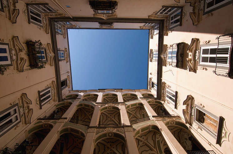 Paleis van de Spanjaard - Napoli | Secret World Trip Planner