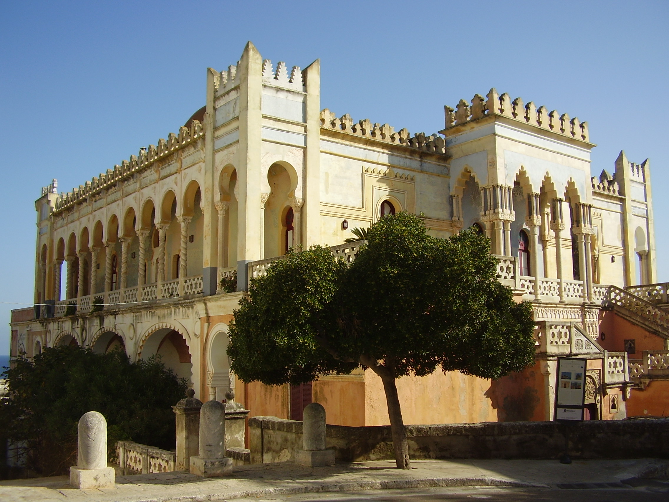 Санта-Чезареа-Терме - Santa Cesarea Terme | Secret World Trip Planner