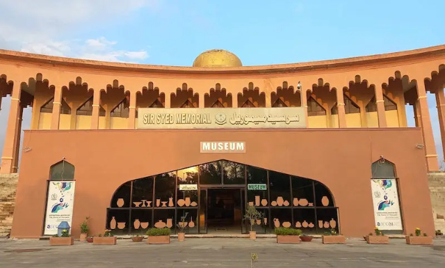 Museo memoriale Sir Syed - Islamabad | Secret World Trip Planner