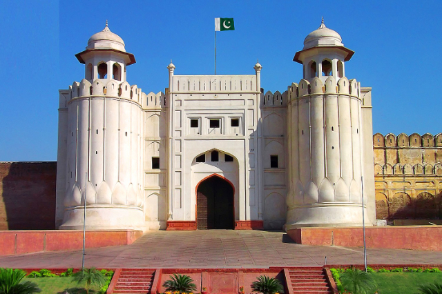 Fuerte de Lahore - Lahore | Secret World Trip Planner