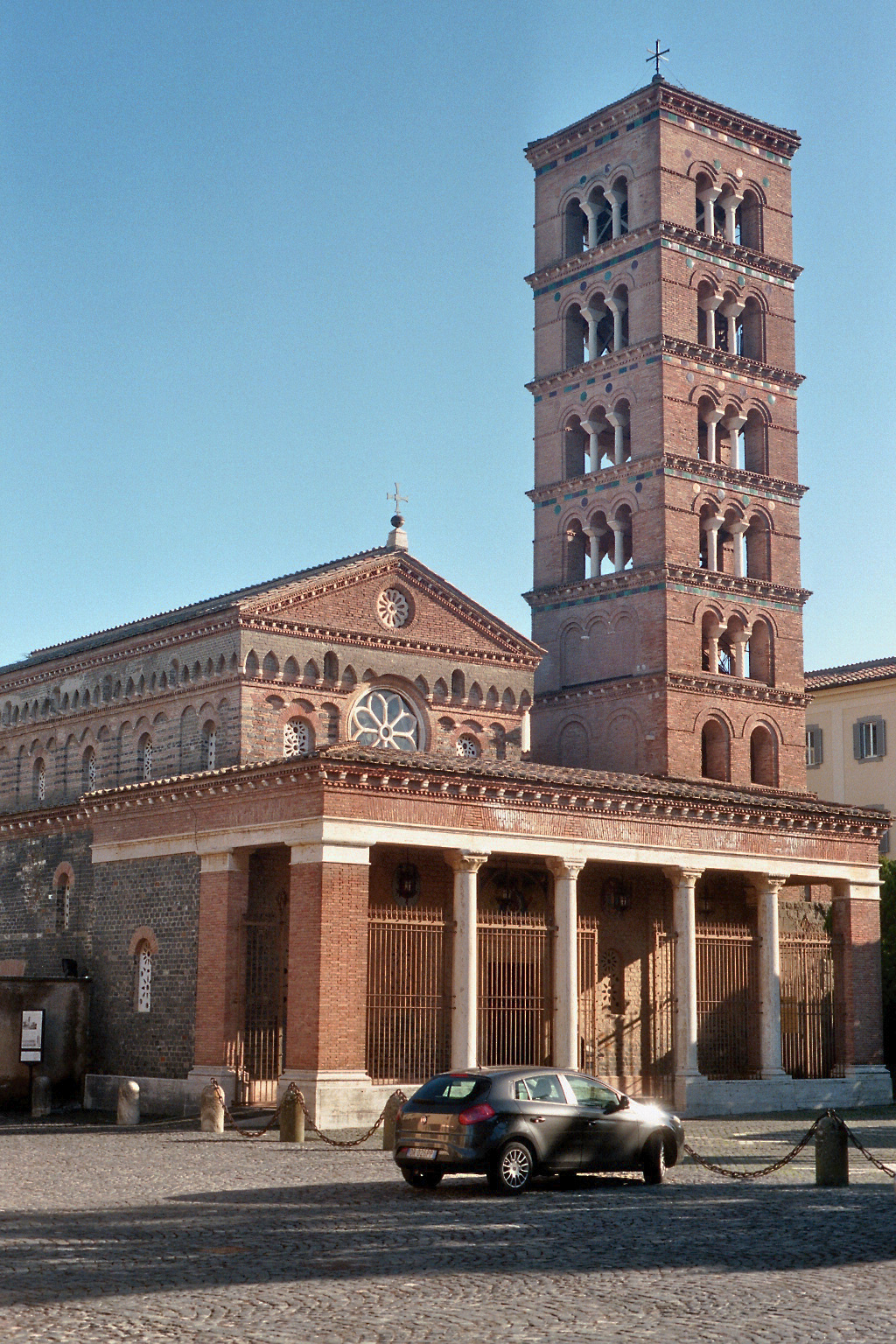 Monasterio de Santa María de Grottaferrata - Grottaferrata | Secret World Trip Planner