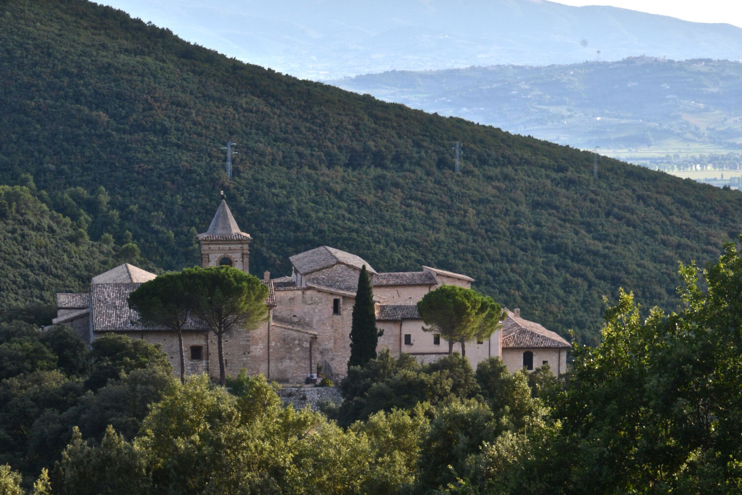 Umbria: Abadia de Santa Croce em Sassovivo - Foligno | Secret World Trip Planner