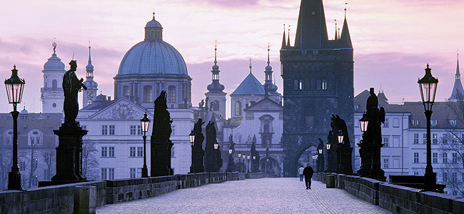 Ponte Carlo (Karluv Most) - Praga | Secret World Trip Planner