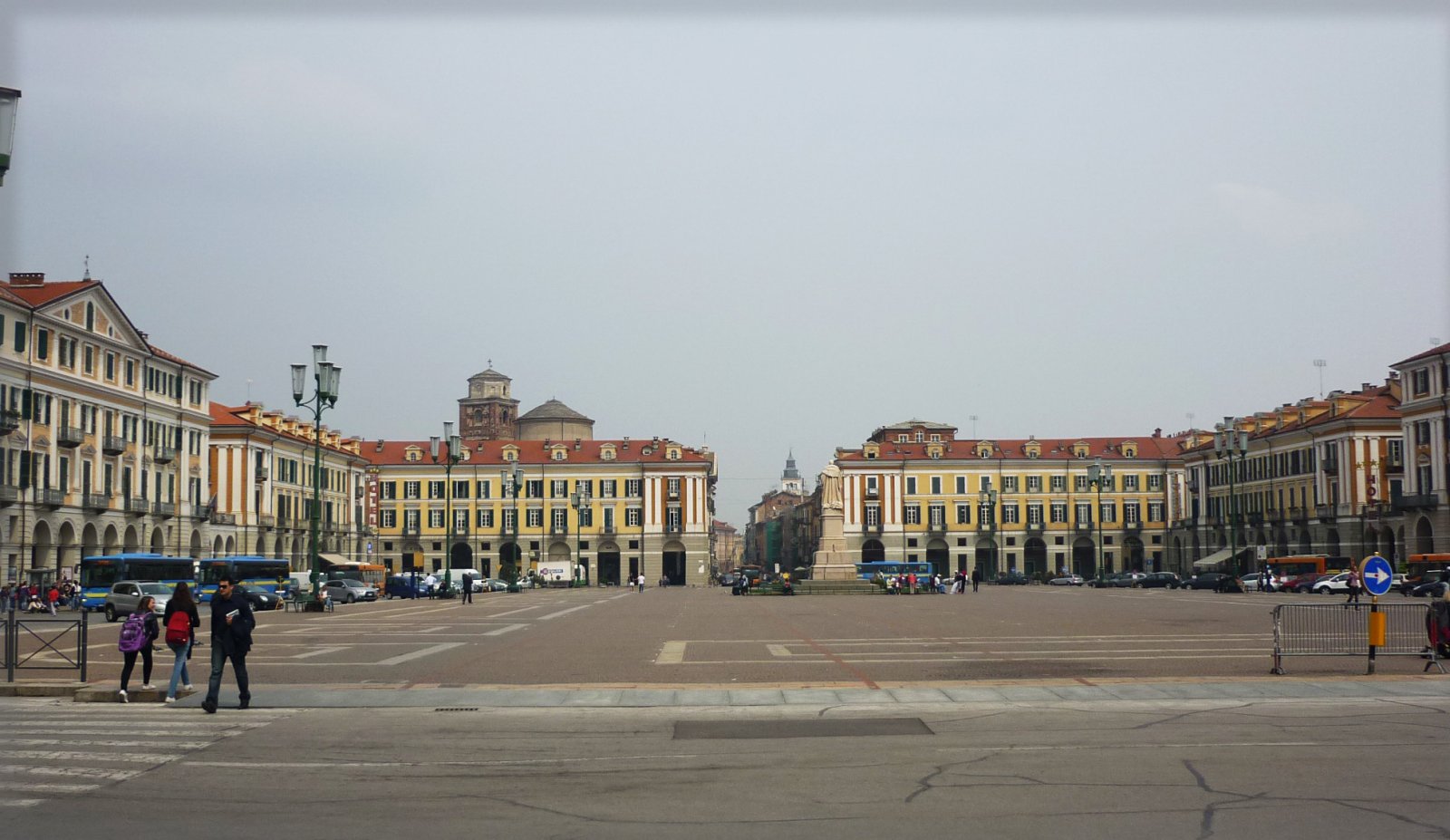 Cuneo ed il suo salotto: Piazza Galimberti - Cuneo | Secret World Trip Planner