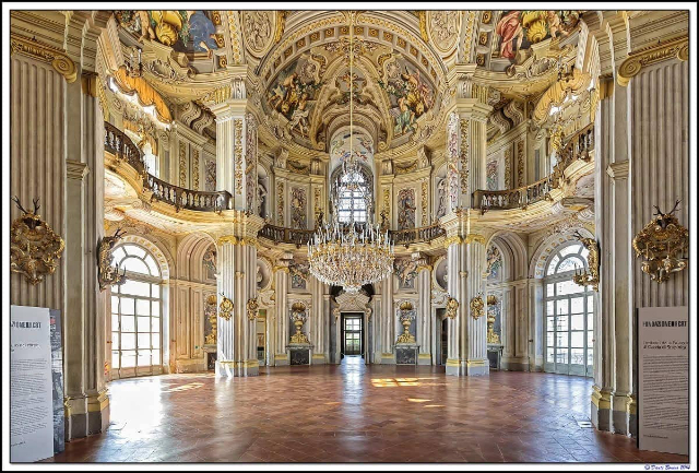 Stupinigi Hunting Lodge, - Stupinigi, Nichelino | Secret World Trip Planner
