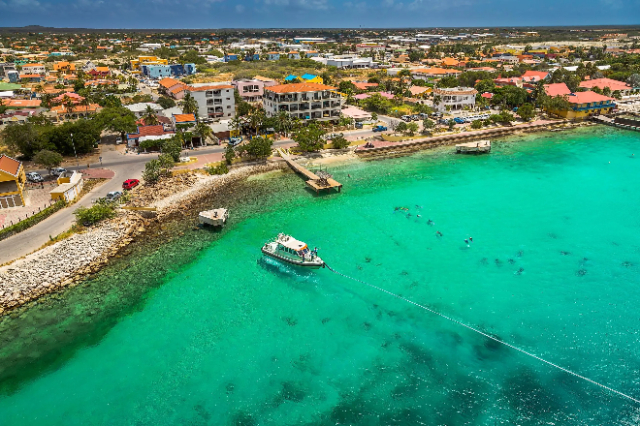 Port of Kralendijk - Bonaire Cruise Port | Secret World Trip Planner