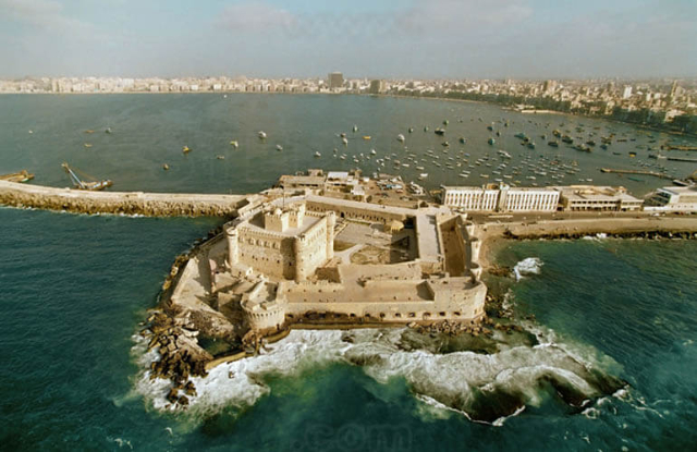 Cittadella di Qaitbay - Alexandria | Secret World Trip Planner