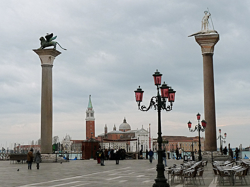 Venetië en de ontbrekende derde kolom - Venezia | Secret World Trip Planner