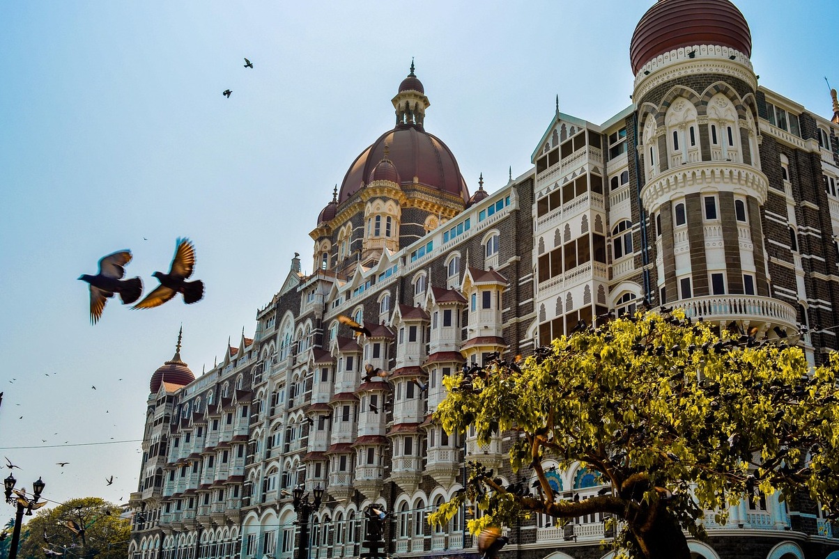 ムンバイ：マリンドライブは街のライフラインです - Mumbai | Secret World Trip Planner