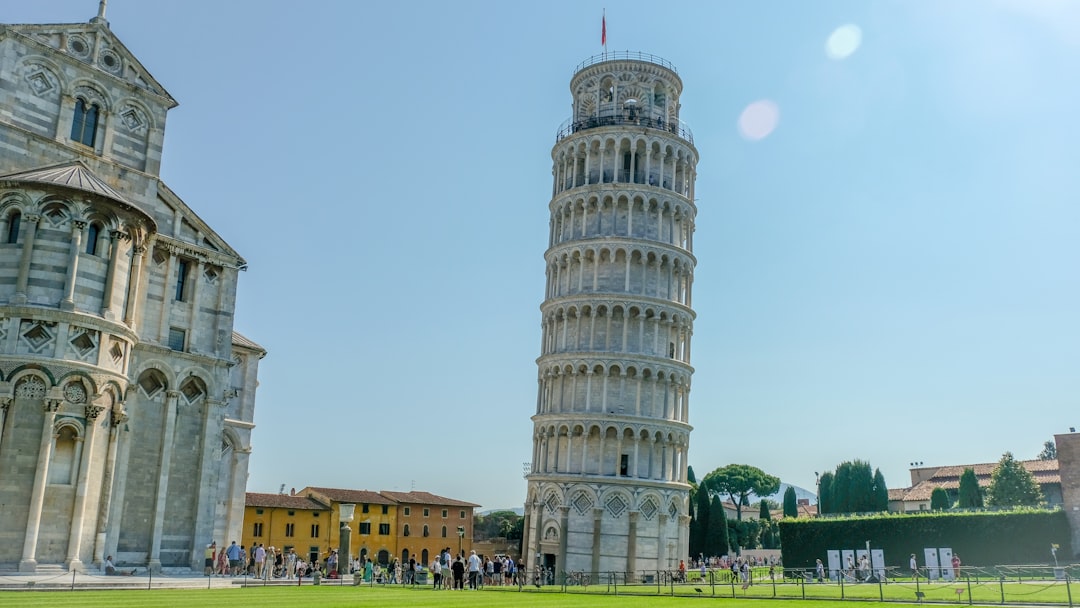 Krzywa Wieża w Pizie - Pisa | Secret World Trip Planner