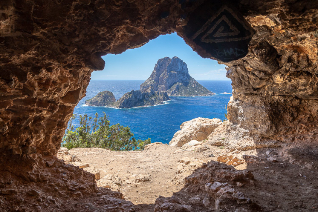 Es Vedrà et la légende de l'Atlantide - Es Vedrà | Secret World Trip Planner