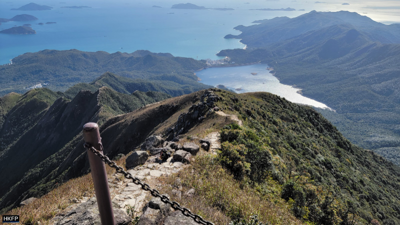 L'escursione al Picco di Lantau - Lantau Peak | Secret World Trip Planner