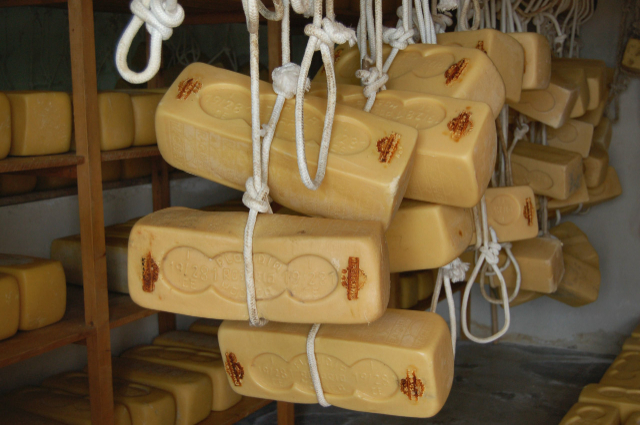 Caciocavallo Ragusano DOP - Ragusa | Secret World Trip Planner