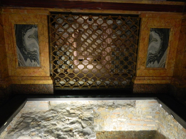 Tomba di San Paolo - Roma | Secret World Trip Planner