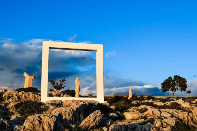 Парк скульптур в Айя-Напе: Гармоничное сочетание искусства и природы — Ayia Napa