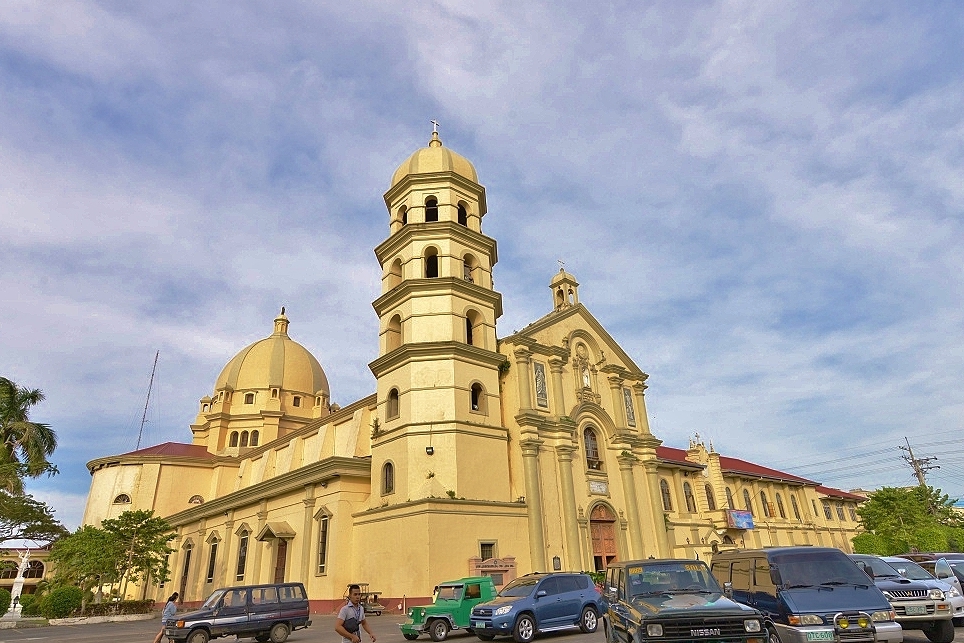 Catedral De San Sebastian, Lipa — Lipa
