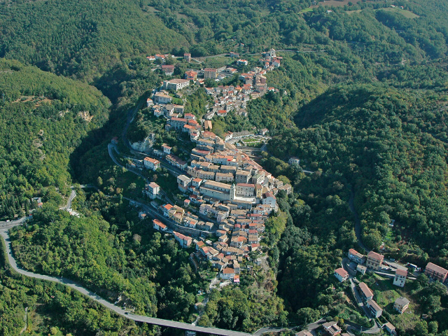 Viggianello : immersion dans les merveilles d'un village authentique de la Basilicate - Viggianello | Secret World Trip Planner