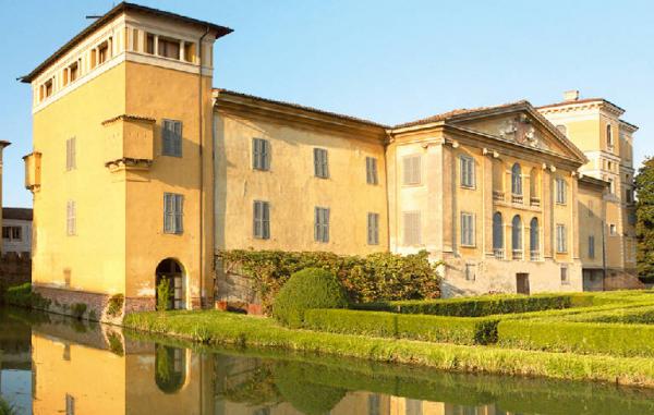 Villa Sommi Picenardi Crotti - San Lorenzo De' Picenardi | Secret World Trip Planner